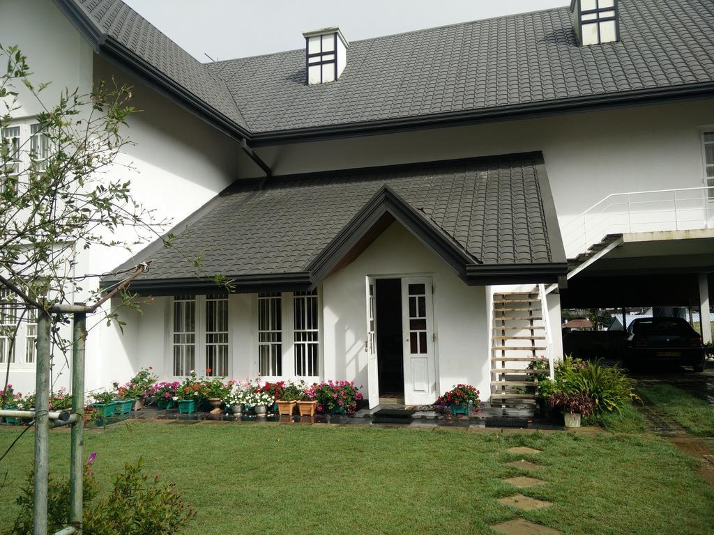 Hotel Andora Nuwara Eliya Exterior foto